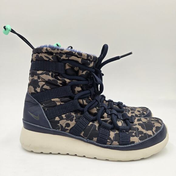 Nike Roshe One Liberty Women's Sneaker Boots 6 M Fur Lined Tan Blue Floral - Picture 1 of 6